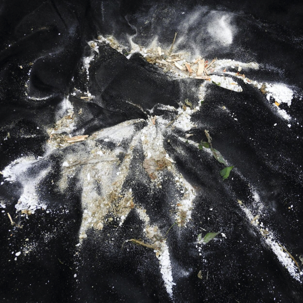 After All – Zerschlagene Steine